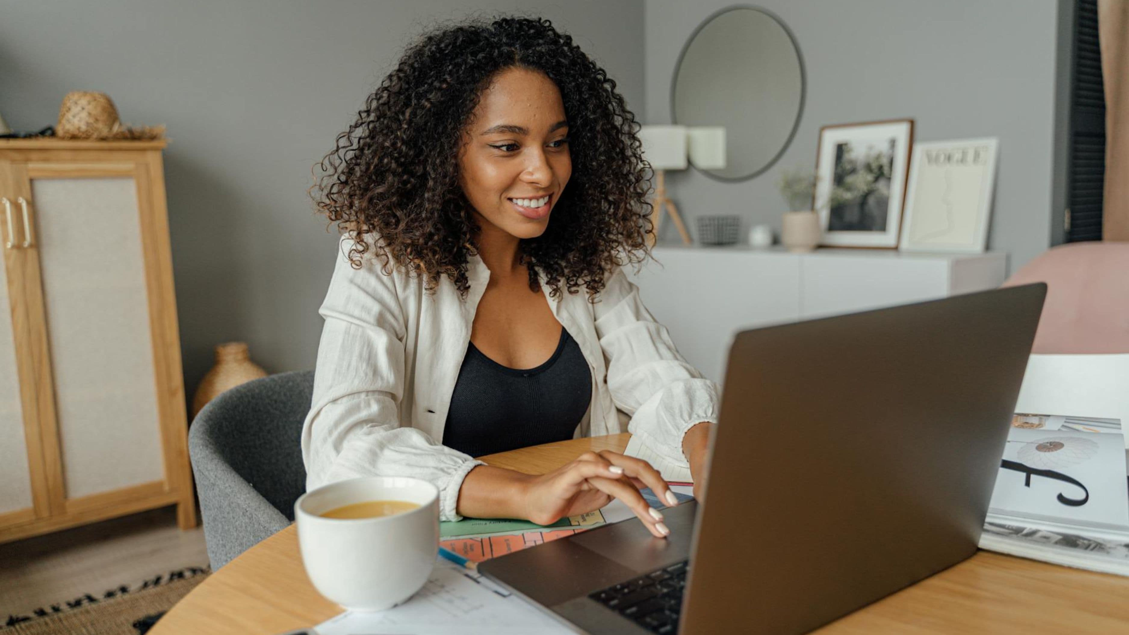 Could Freelance Bookkeeping Be Your Ticket to Working From Anywhere?