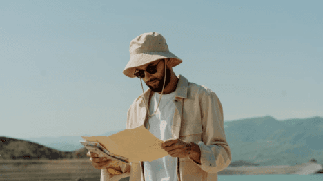 Navigating 2025's Travel Guides
