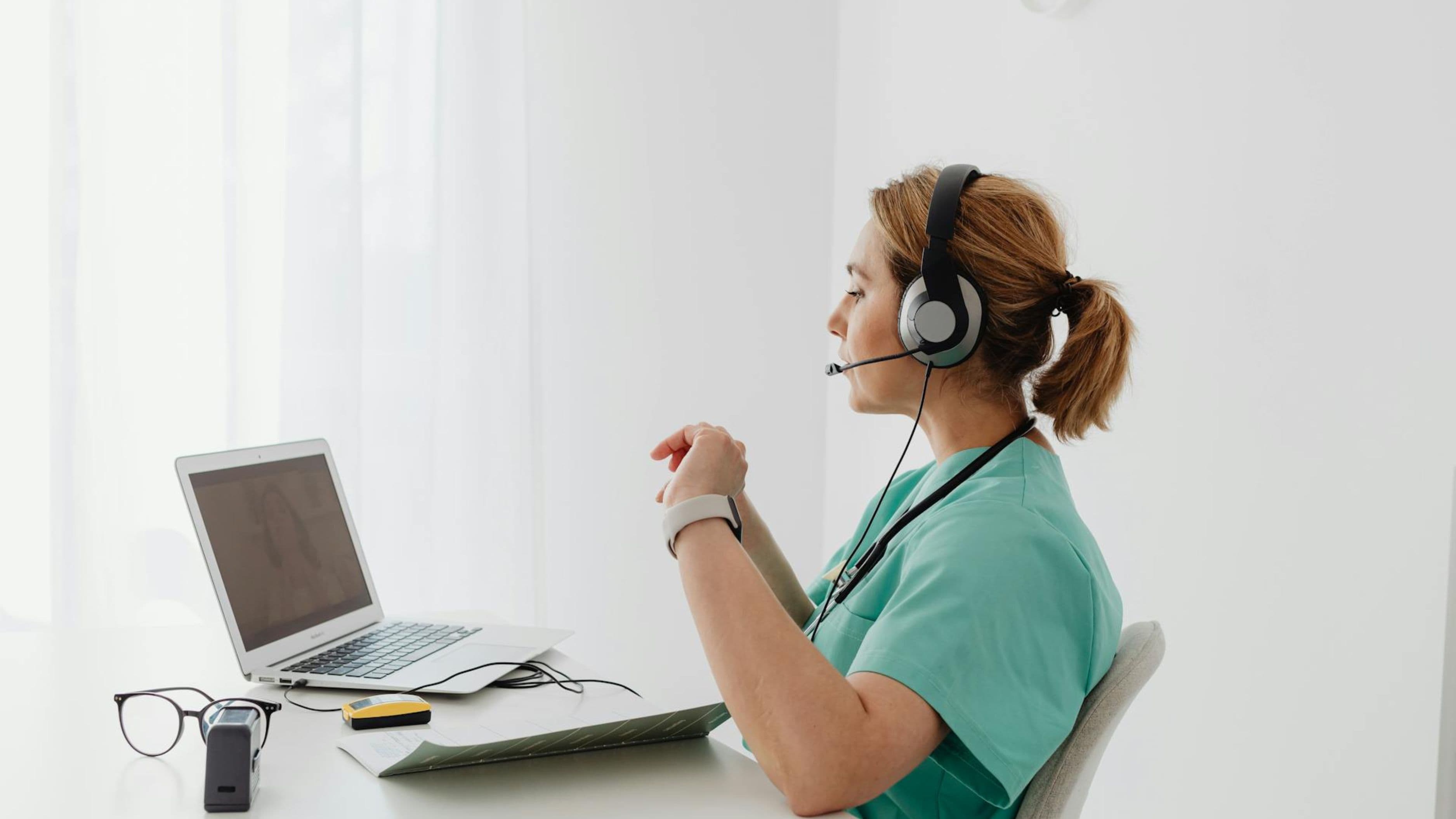 Can Online Therapy Actually Replace In-person Sessions?